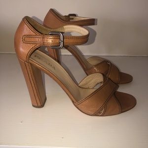 Prada 4in Sandal sz 41, like new, no original box